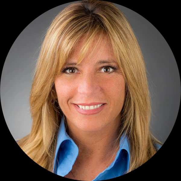 Kelly Dale, Las Vegas real estate agent