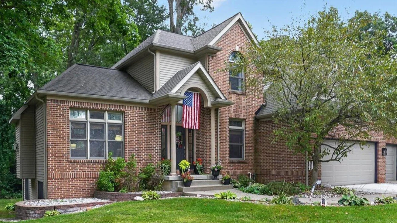 2586 Sanibel Hollow