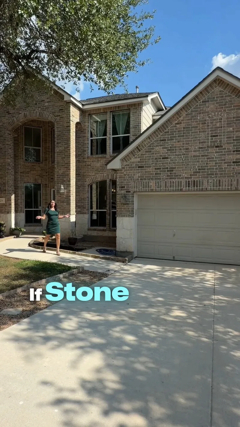 Beautiful Home in Stone Oak